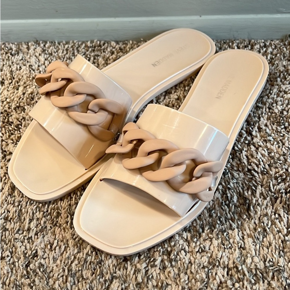 steve madden womans size 8 jelly sandals